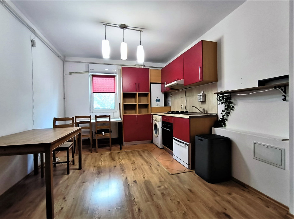 Apartament cu doua camere, Dacia