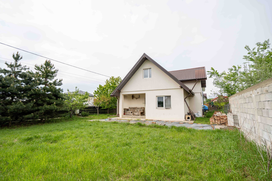 Casa cu 5 dormitoare de vanzare in Valea Ursului