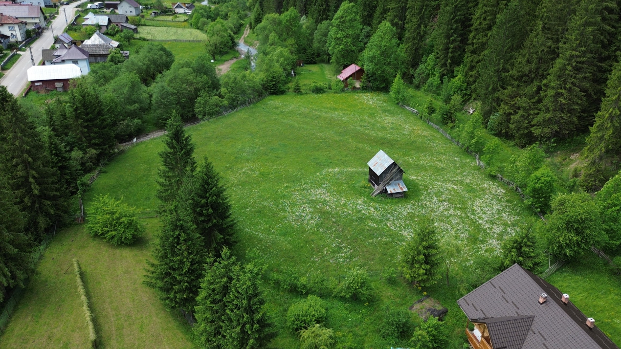 Teren Intravilan 4756 mp Campulung Moldovenesc - Aproape de Partia Rarau