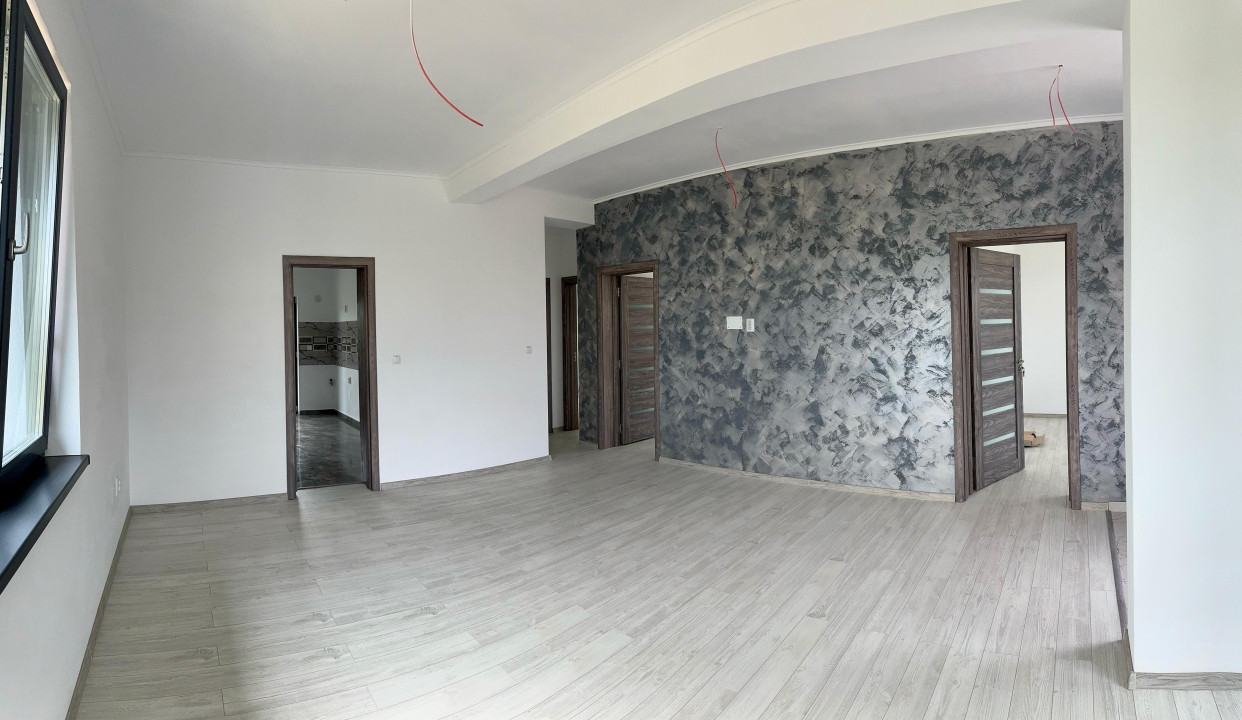 Casa Finalizata in Valea Adanca, Zona 5 Drumuri