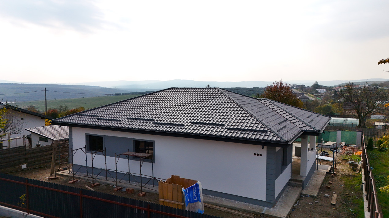 Casa cu 4 Camere, 2 Bai in Ciurbesti, Iasi